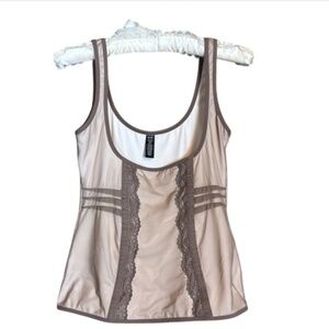 Ambrielle smoothing cami with lace trim Size XL